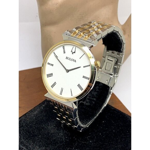 Bulova Men's Watch 98A233 Regatta Quartz White Dial Two Tone Gold Silver… - Picture 2 of 12
